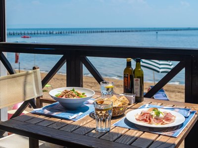 Beach bar e ristorante